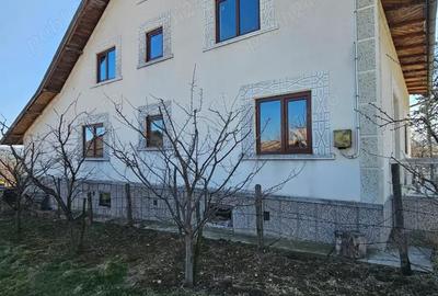 Casă cu 5 camere în Voinești - 5