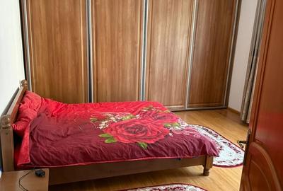 Universitate, 3 camere 107 mp, Piata Rosetti - 8