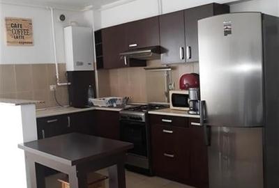 Apartament cu 2 camere decomandat, mobilat în Zorilor