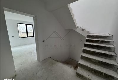 Casă cu 4 camere în Dârvari