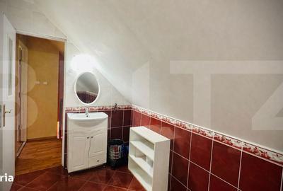 Casă cu 5 camere cu Teren 890 Mp în Ghioroc - 9