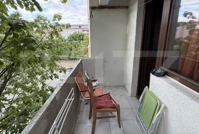 Apartament cu 3 camere semidecomandat în Micro 16 - 1