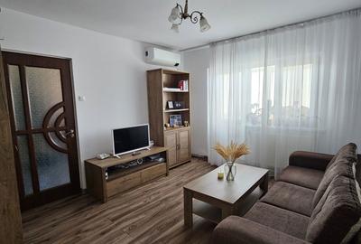 Garsonieră decomandată în Rovine - 1