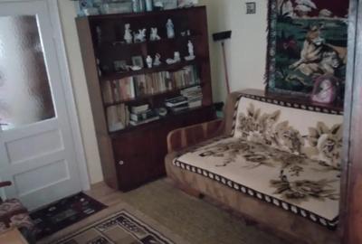 Casă cu 4 camere în Central - 17