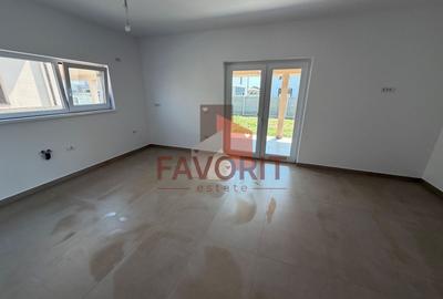 Duplex cu 4 camere cu Canalizare în Moșnița Nouă - 3