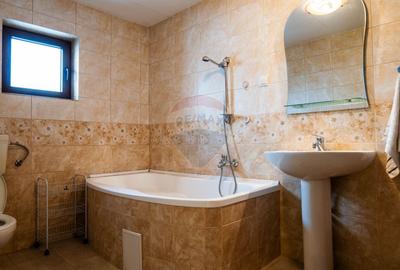 Casă cu 5 camere cu Teren 420 Mp în Dobroești - 13