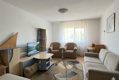 Apartament cu 3 camere decomandat în Nicolina - 2