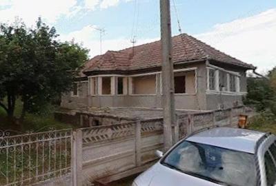 Casă cu 3 camere în Ațintiș - 1