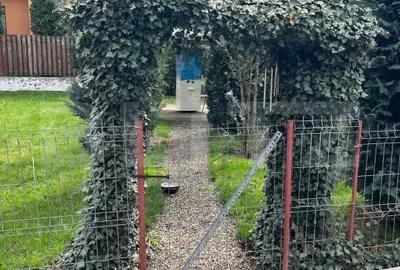 Casă cu 3 camere cu Teren 650 Mp în 7 Noiembrie