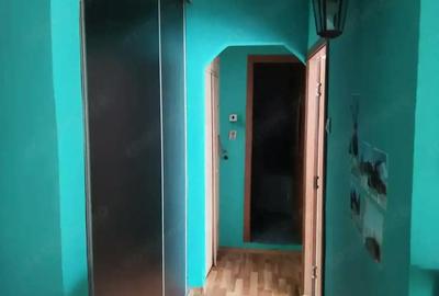 Apartament cu 3 camere decomandat în Central - 4