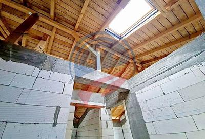 Vilă cu 5 camere de vânzare în zona Damila - 14