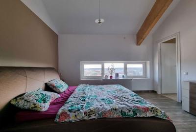 Apartament cu 4 camere decomandat în Ostratu - 7