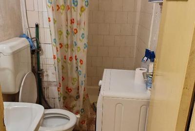 Garsoniera in zona Costin Georgian-metrou - 8