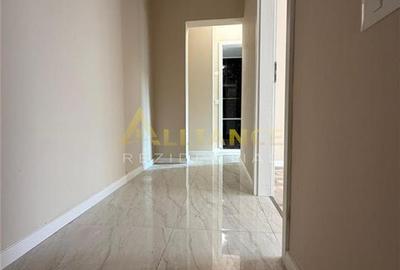 Apartament cu 3 camere decomandat în Apărătorii Patriei