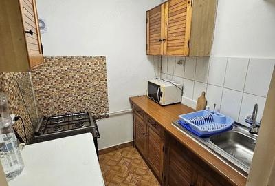 Garsonieră decomandată în Romană - 4