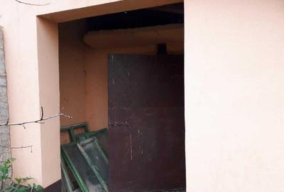 Casă cu 4 camere în Central - 6