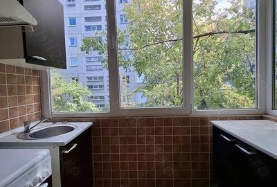 Apartament cu 2 camere decomandat în Crângași - 4