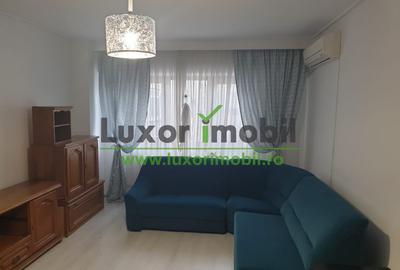 Apartament cu 3 camere decomandat în Centru Civic - 1
