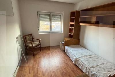Apartament cu 3 camere decomandat în Șega - 13