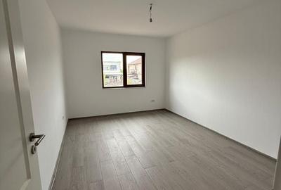 Duplex cu 4 camere cu Canalizare în Dumbrăvița - 8