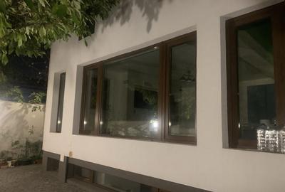 Casă cu 4 camere în Central - 8