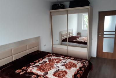 Apartament cu 2 camere decomandat în Tractorul - 6
