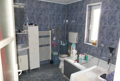 Casă cu 6 camere în Central - 4