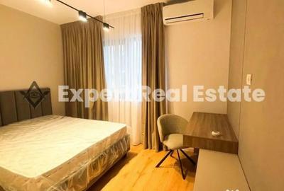 Apartament cu 3 camere semidecomandat, mobilat în Tunari