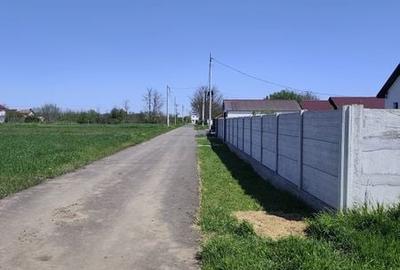 Teren de 2500 mp, în Central - 4