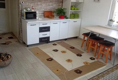 Casă cu Teren 10 Mp în Turia - 1