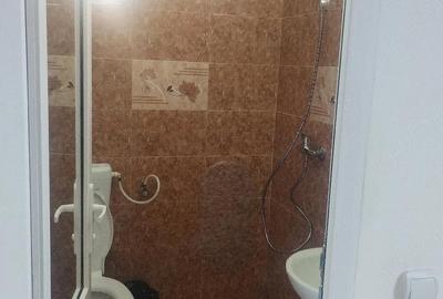 Casă cu 6 camere cu Teren 300 Mp în Central - 15