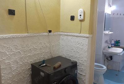 Vanzare Apart.1 cam. cf.1 dec., et. 4 din 8 cu lift, supr.utila 37.mp., zona Bariera-Calarasilor - 3