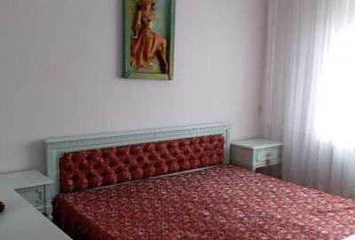 Apartament cu 3 camere in zona Dacia - 4