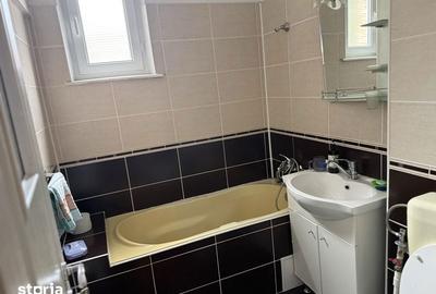 Apartament cu 4 camere în Central - 2