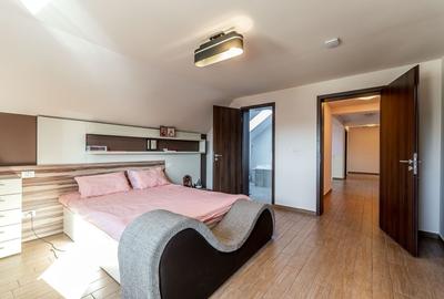 Casă individuală cu 5 camere cu Canalizare în Aradul Nou - 10