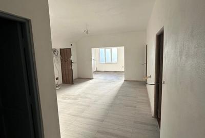 Apartament cu 4 camere decomandat în Decebal - 5
