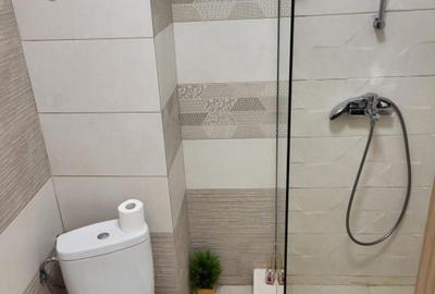 Apartament cu 2 camere decomandat în Mamaia