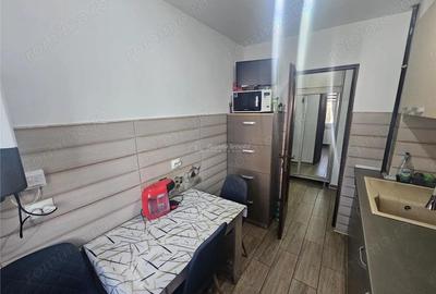 Apartament cu 2 camere semidecomandat în Micro I
