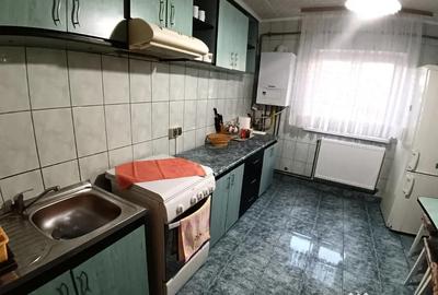 Apartament cu 2 camere decomandat în Burdujeni