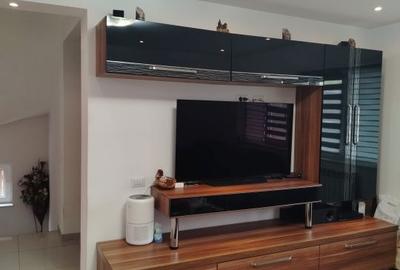 Casă cu 4 camere în Central - 3