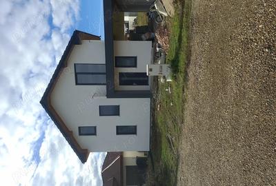 Vand casa tip P+M Martinesti - 2