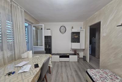 Apartament cu 3 camere decomandat în Mircea cel Bătrân - 3