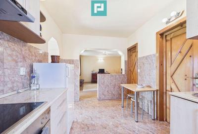 Vila cocheta 4 camere P+M in Munar - 16