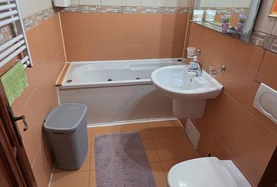 Apartament cu 4 camere în Central - 4