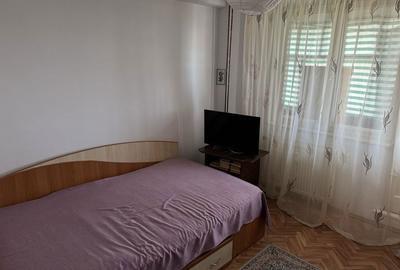 Apartament cu 3 camere decomandat în Exterior Vest - 6