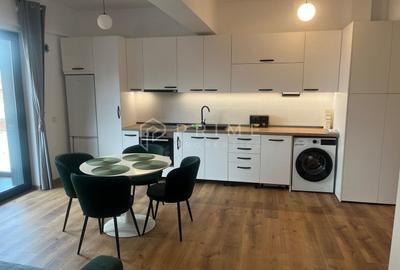 Apartament cu 2 camere decomandat în Ultracentral