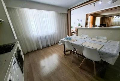 Casă cu 6 camere cu Teren 3150 Mp în Central - 10
