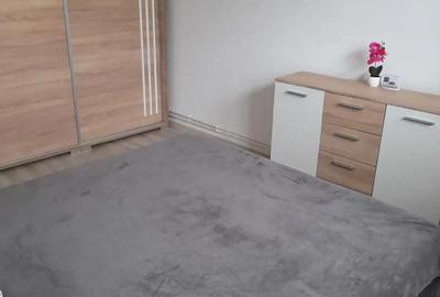 Casă cu 6 camere cu Teren 1000 Mp în Lugojel - 9