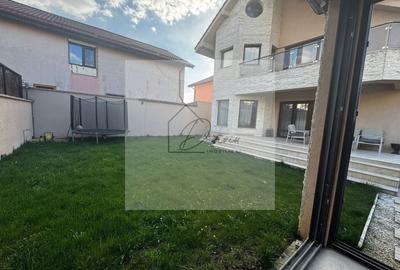 Casă individuală cu 6 camere cu Canalizare în Central - 14