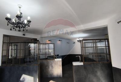 Spațiu comercial, de 165 mp, în Plopilor - 21